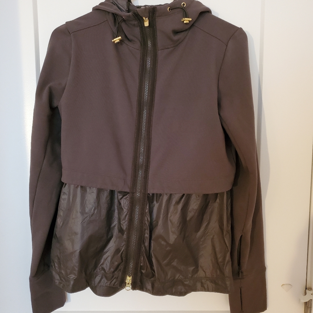 Athleta Women's grey hooded layered light weight athletic jacket, size XS - Picture 4 of 11